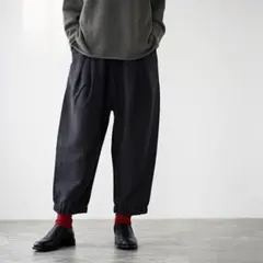 evam eva エバムエバブラッシュド　コットンクロップドパンツ　スミクロ