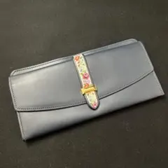 Petit Point 長財布 ネイビー 花柄刺繍のサムネイル