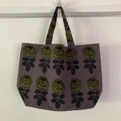 マリメッコ　ヴィヒキルース　ハンドメイドトートバッグ