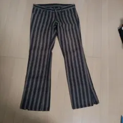 トルネードマートストライプ フレアパンツ スリットありＬサイズのサムネイル