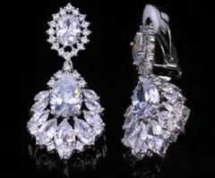 キュービックジルコニア　イヤリング　アクセサリー　レディース　パーティー