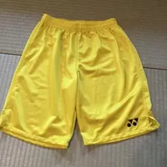 ヨネックス イエロー ショートパンツ