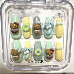 新品未使用　ハローキティ　夏　ネイルチップ　海 水色　黄色　おまけ