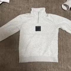 adidas グレー ハーフジップトレーナー