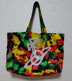 ヴィヴィアンウエストウッド　トートバッグ　スプレーアート風