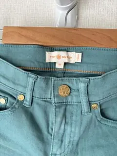 【新品未使用】TORY BURCH カラースキニーデニム 23のサムネイル