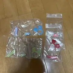 TWICE カラビナ　ガチャ　セット売り
