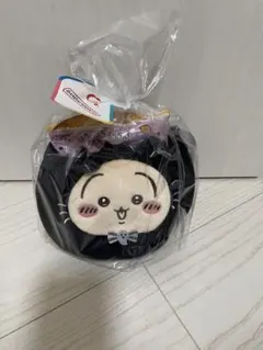 ちいかわ うさぎ 黒猫ミニバッグ お菓子入り 未開封