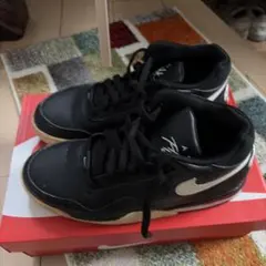 Nike Air ブラックスニーカー