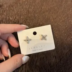 花型とスタッドピアスセット