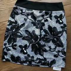 スカートのサムネイル