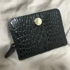 美品　FURLA 牛革　型押し二つ折り財布