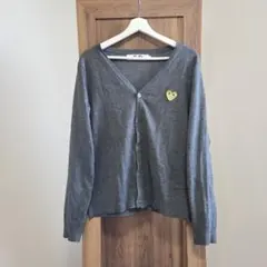 プレイ・コムデギャルソン　カーディガン　ゴールドワッペン　グレー