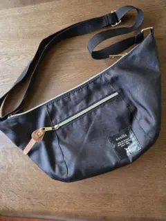 anello ブラック ボディバッグ