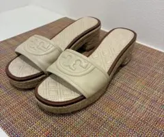 美品TORY BURCH キルティング エスパドリーユ サンダルのサムネイル