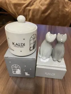 新品未使用KALDI 猫のシュガーポット 蓋付き ソルトペッパー入れ