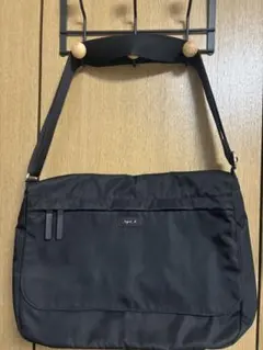 agnes b. アニエスベー ショルダーバッグ ブラックのサムネイル
