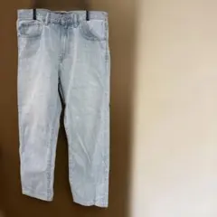 UNIQLO ジーンズ　ライトブルーデニム