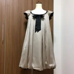 リボン　ドレスのサムネイル