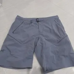 【2万5千・極美品】 ARC'TERYX ハーフパンツ アークテリクス ショート 2万5千・極美品】 ARC'TERYX ハーフパンツ アークテリクス ショート