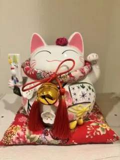 招き猫 陶器製 置物 貯金箱 縁起物 開運のサムネイル