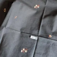 刺繍花柄生地 145 x 53 cm黒