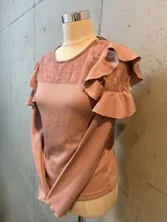 新品未使用タグ付き フラワーレース長袖トップス INGNI スモーキーピンク