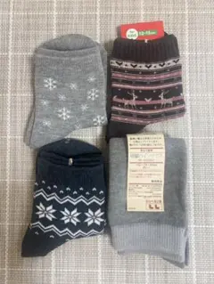 【新品・未使用】キッズ 冬柄靴下 4足セット 13-15cm 無印含む
