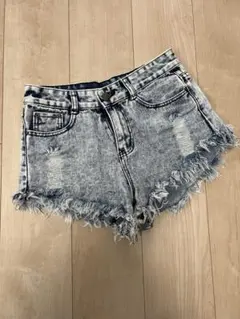 ショートパンツ　ハイウェスト　ショート丈