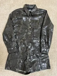 ZARA ザラ　レザーセットアップ　蛇柄　カーキ　ジャケット