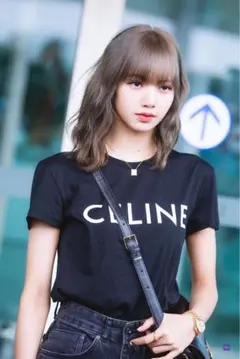 2026年最新】blackpink lisa tシャツの人気アイテム - メルカリ