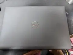 DELL ノートパソコン 本体 Windows搭載のサムネイル