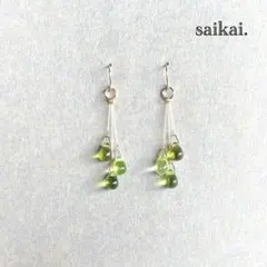 [901]ティアドロップとワイヤーの3粒ピアス グリーン イエロー ハンドメイド