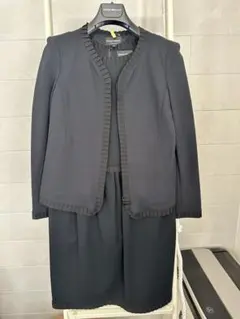 新品未使用 タグ付きEMPORIO ARMANI ツイード ノーカラージャケット 