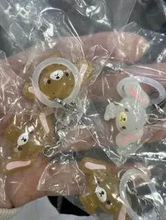 サンリオ　アクリルキーホルダー4個セット