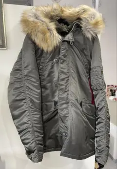 美品 ALPHA INDUSTRIES ジャケット ②