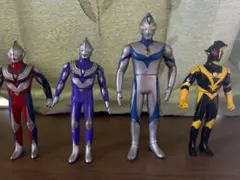 “希少”ウルトラマンフィギュア 4体セット