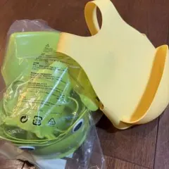 IKEA カエルデザイン食器➕シリコンエプロン