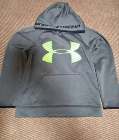 UNDER ARMOUR　アンダーアーマー YLG 150cm　パーカー