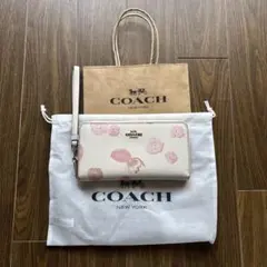 COACHの長財布　日本限定フラワープリント