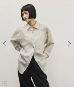ADAM ET ROPÉ FEMME バックベルテッドシャツのサムネイル