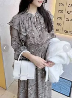 INGNI 花柄シフォンフリルリボンワンピース ブラウン