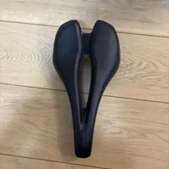 giant サドル