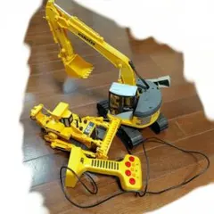 KOMATSU PC228US パワーショベル CAT