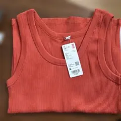 UNIQLO リブタンクトップ オレンジ Mサイズ 新品のサムネイル