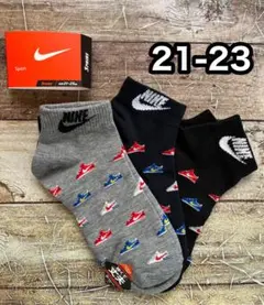 Nike スニーカー柄キッズ靴下 21-23cm
