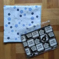 MARY QUANT 花柄ポーチとガーゼハンカチ