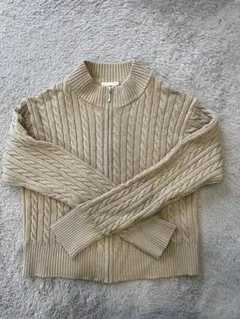 GU ケーブル編みジップアップニット M ベージュ