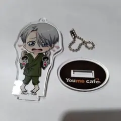 ユーリ!!! on ICE　Youme cafe アクリルスタンド ヴィクトル