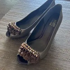 Item thumbnail for item 05b17dd7-f5db-42ef-b86b-52da582cbe5f